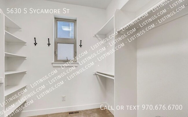 Building Photo - 5630 S Sycamore St