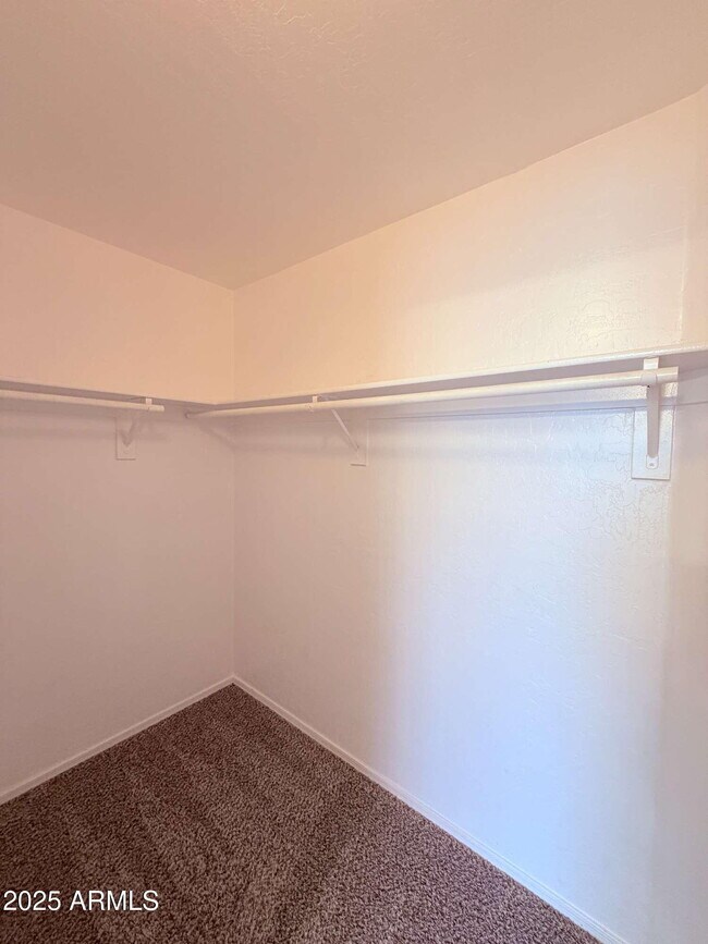 Building Photo - 2293 E Longhorn Pl