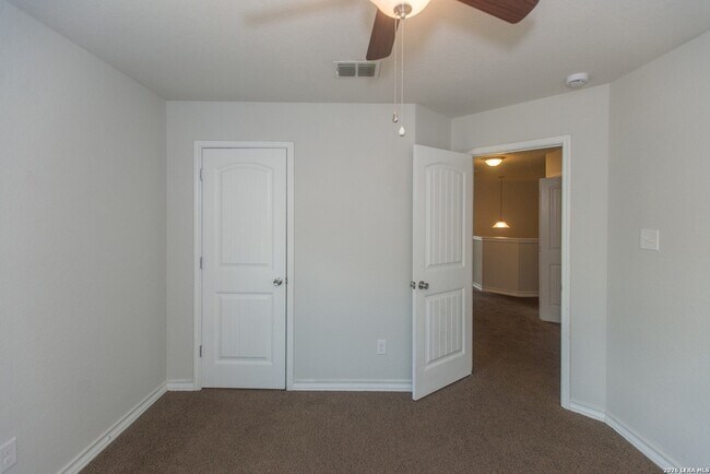 Building Photo - 1302 Garden Dusk