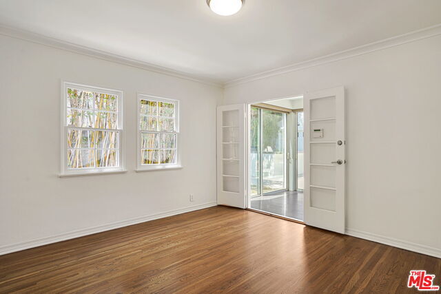 Building Photo - 423 15th St