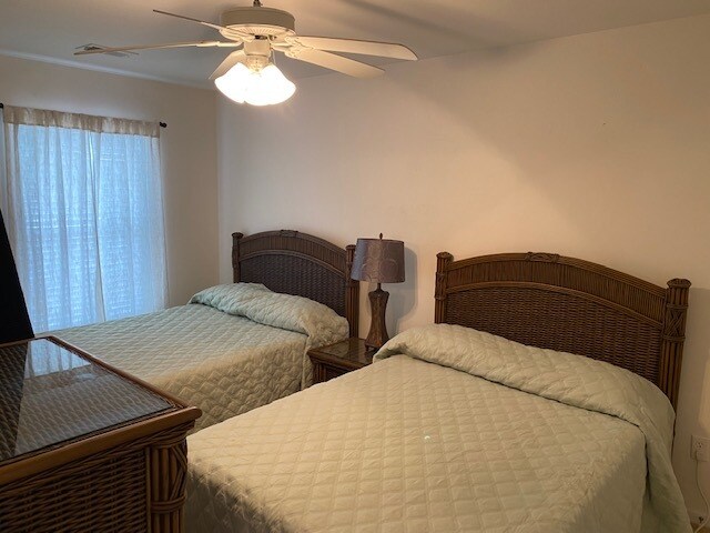 Building Photo - 4366 River Gate Ln