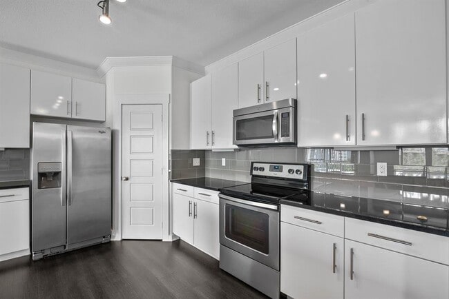 Building Photo - 366 FM 1488