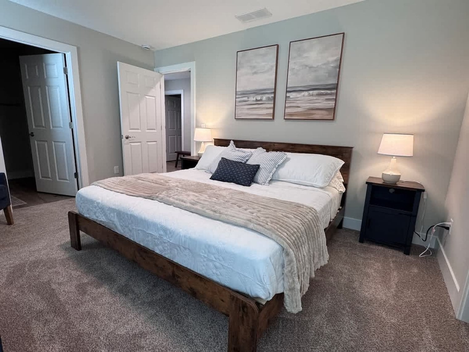 Building Photo - 1249 Kinsmoor Ave