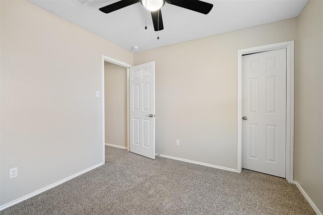 Building Photo - 100 Snowy Egret Ln