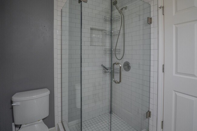 Building Photo - Cozy Updated Kingwood Home with 3 Bedrooms