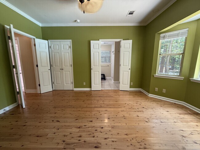 Building Photo - 14 Egret Dr