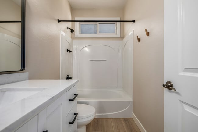 Building Photo - 4233 E Jasper Dr