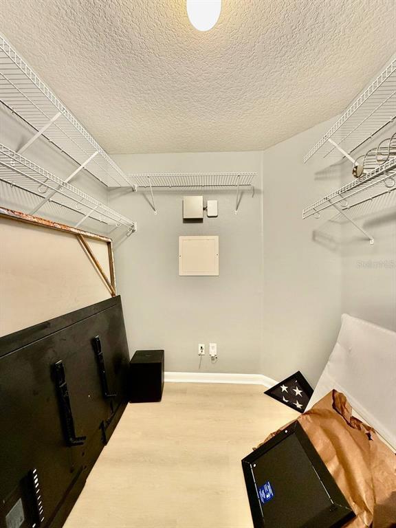 Building Photo - 6600 Gentle Ben Cir