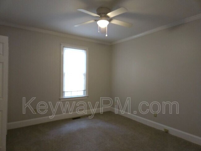 Building Photo - 954 Windmill Ln