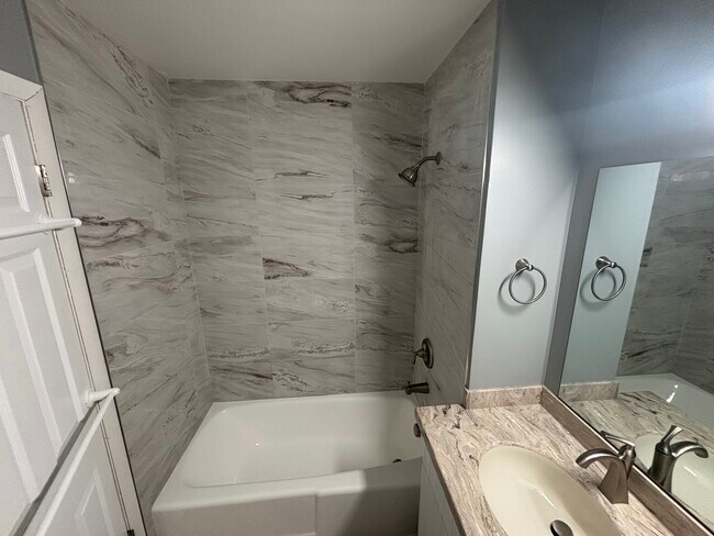 Building Photo - 7734 S 1100 E