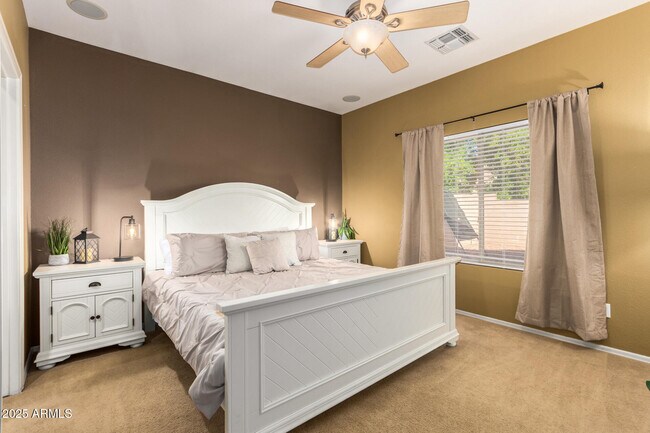 Building Photo - 6425 S Kimberlee Way