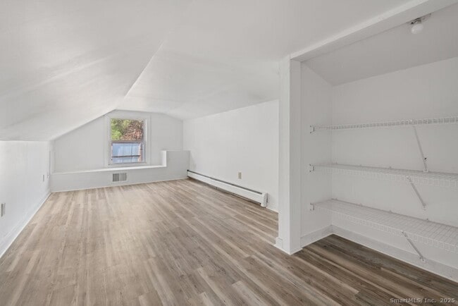 Building Photo - 120 Obtuse Hill Rd