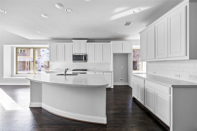 Building Photo - 4849 Brantley Dr