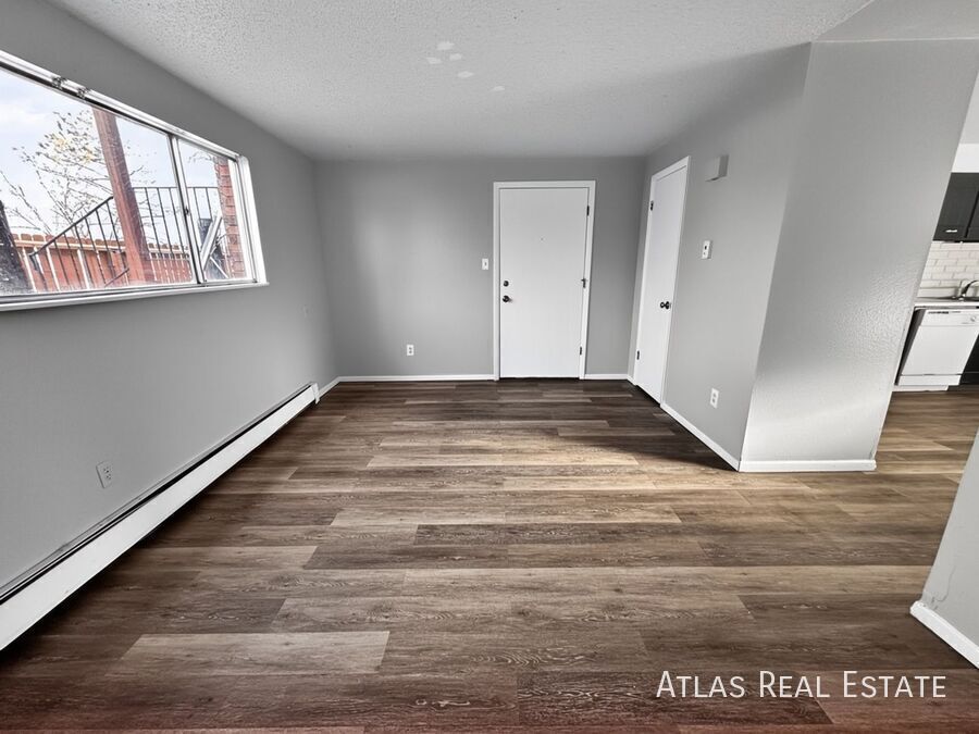 Building Photo - 2855 W Montebello-2