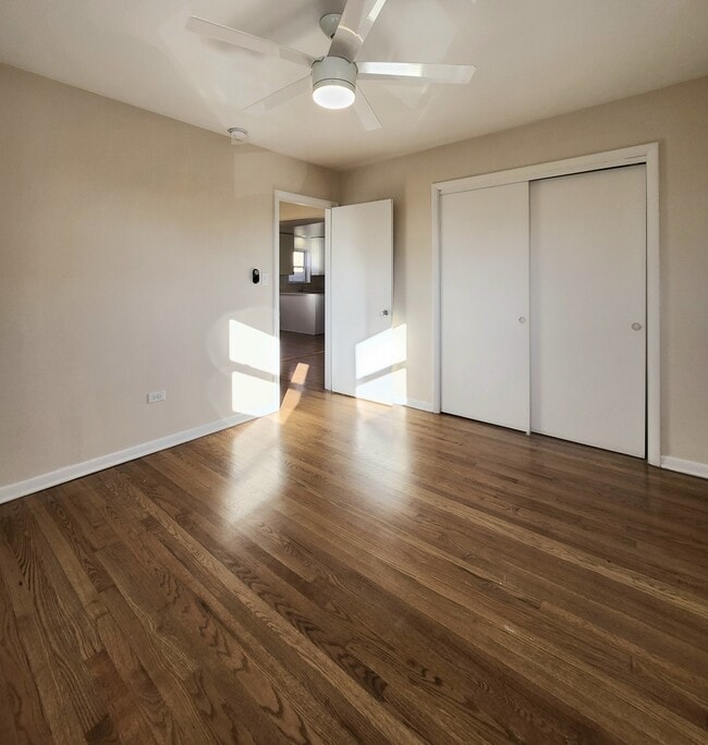 Building Photo - 4916 N Harlem Ave