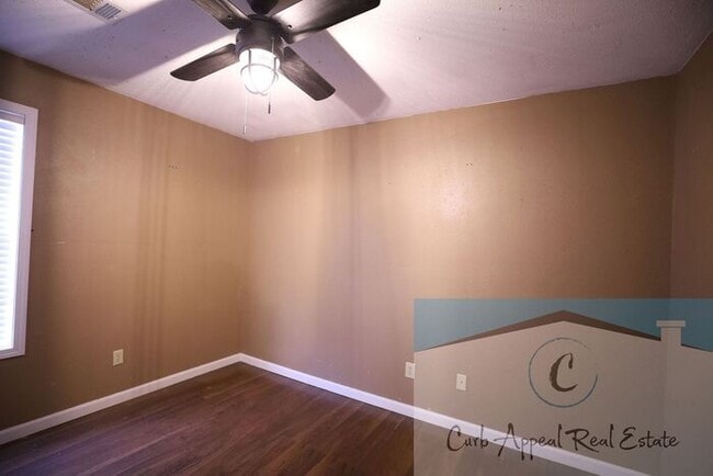 Building Photo - Beautiful 3 bedroom/2 bath home - Jonesboro