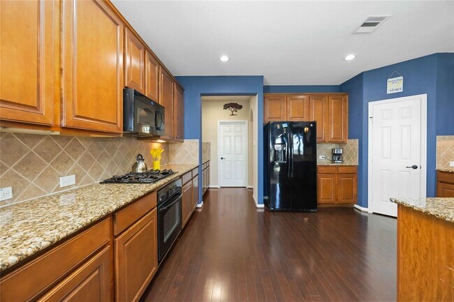Building Photo - 6226 Oxford Lake Dr