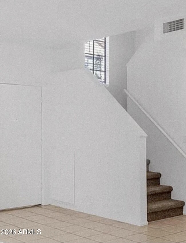 Building Photo - 2969 N Oregon St