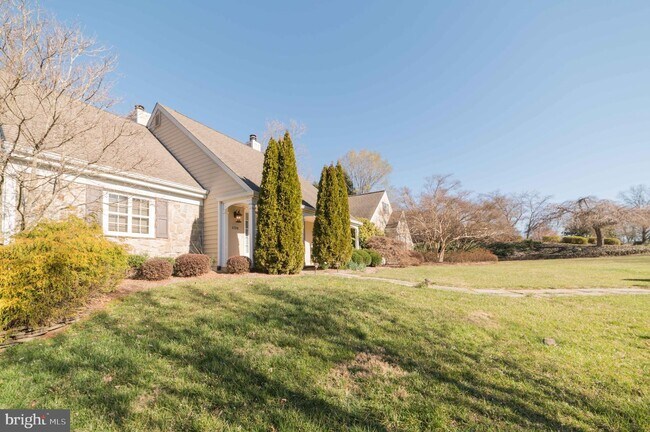 Building Photo - 4708 Randolph Ct