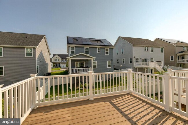 Building Photo - 2581 Debert Cir