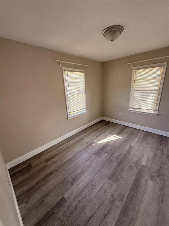 Building Photo - 1510 W Powhatan Ave