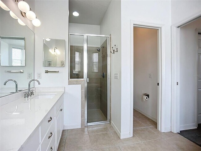 Building Photo - 6706 Thackston Dr