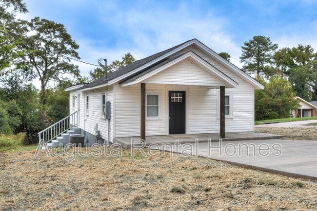 Building Photo - 2753 Hazel St