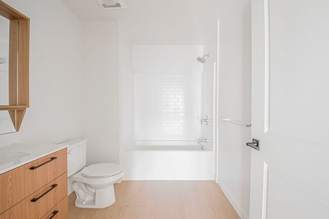Building Photo - Welcome to the Gramercy