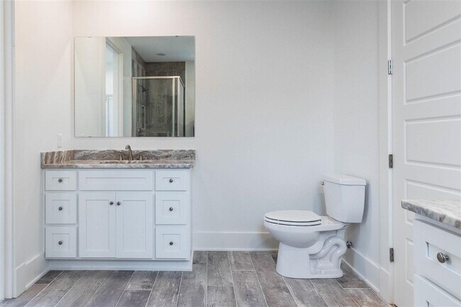 Building Photo - 414 Traditions Blvd