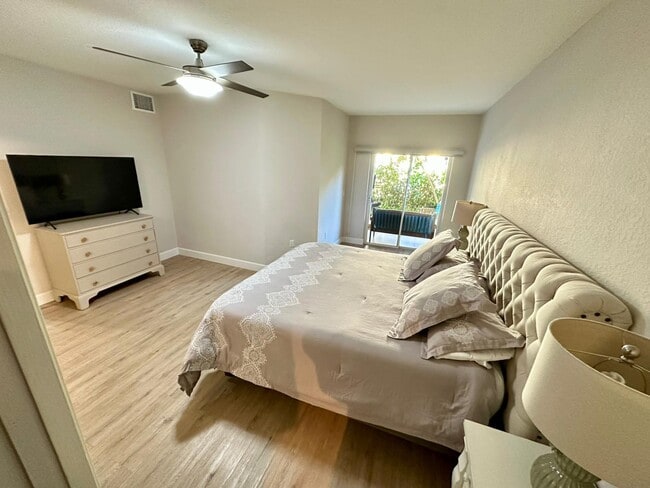 Building Photo - 1809 Belmont Pl