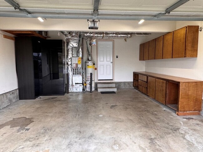 Building Photo - Open House Sat,Aug 30th from 11:30- 12:30!...