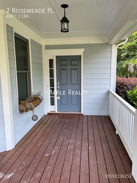 Building Photo - 2 Rosemeade Pl