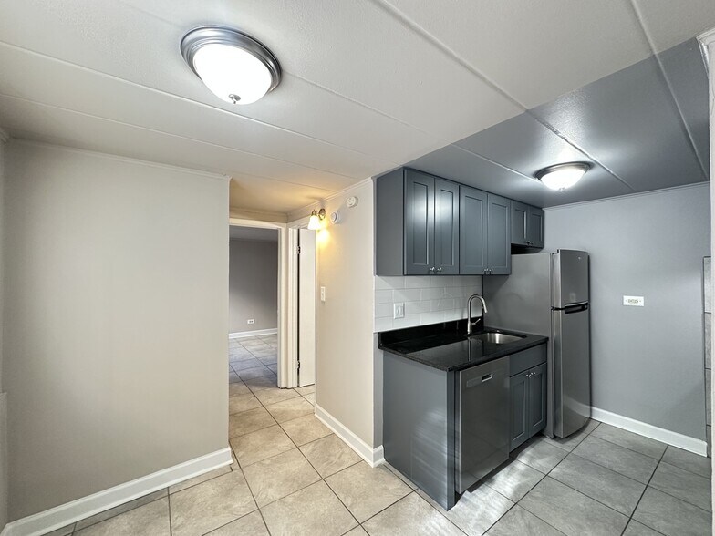 Building Photo - 3812 25th Ave