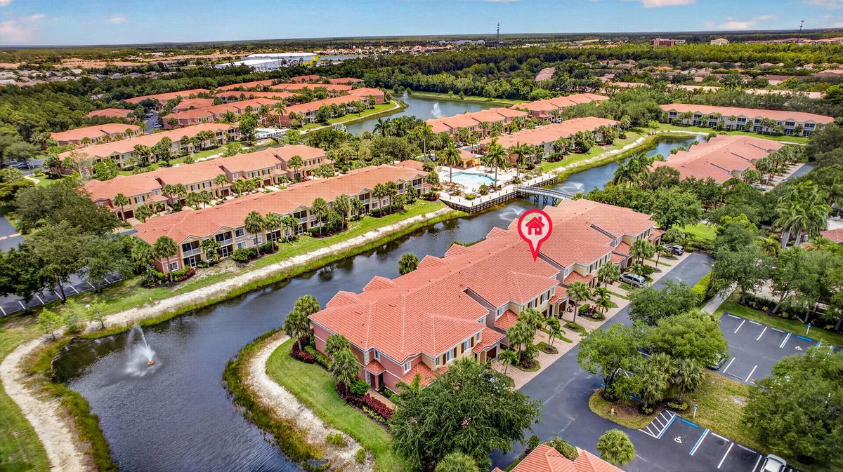 Building Photo - 20341 Estero Gardens Cir