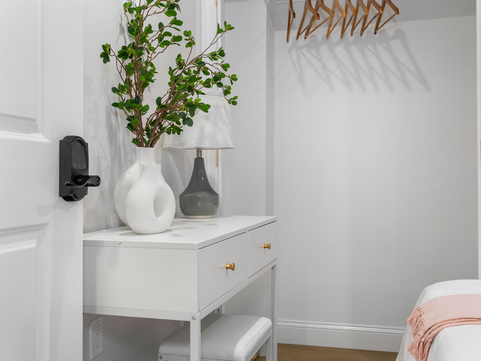 Building Photo - 193 Salem St