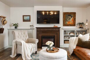 Living Room - 2214 Brant St