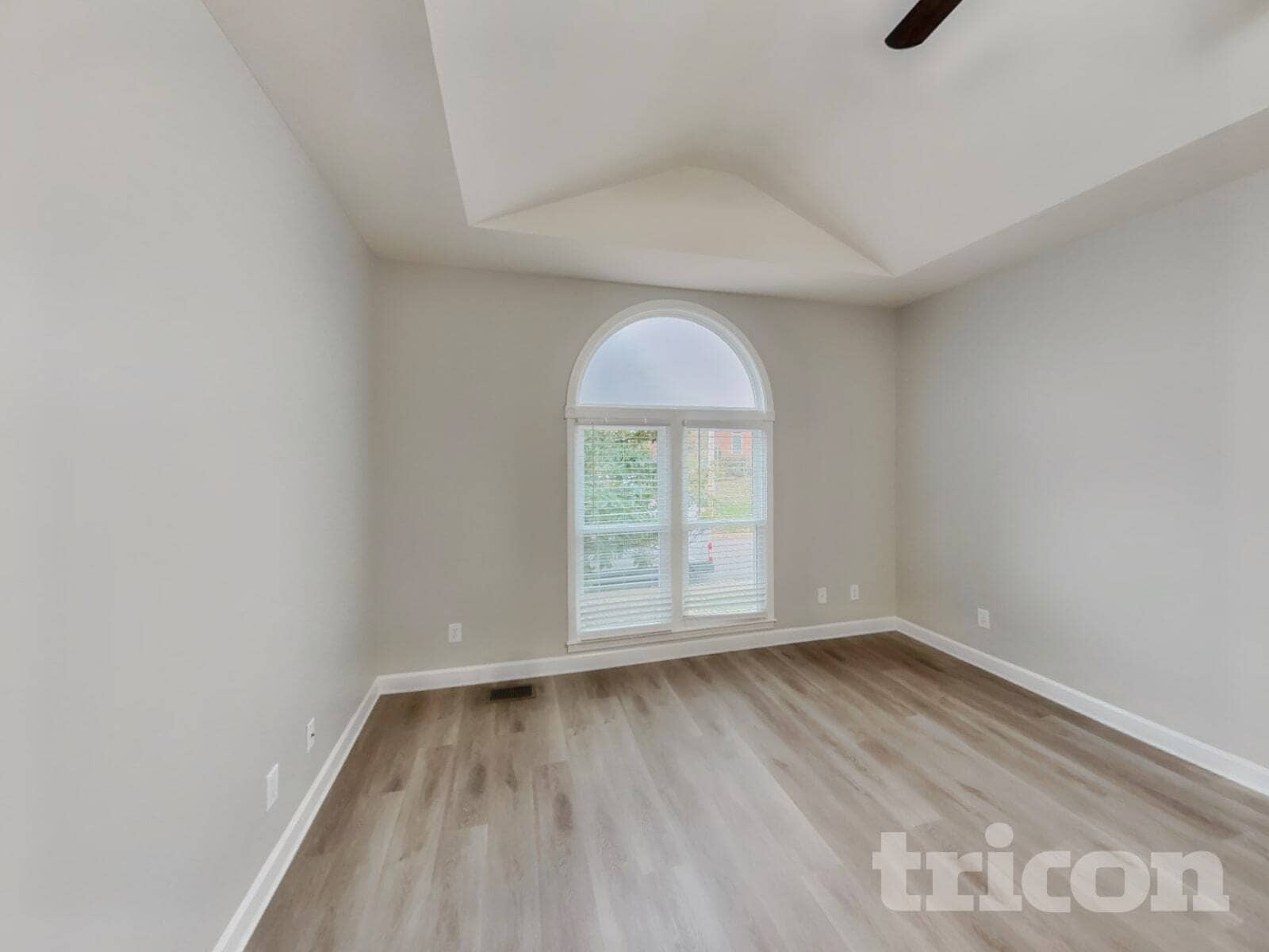 Building Photo - 4981 Tulip Grove Ln