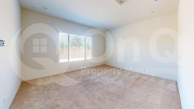 Building Photo - 2714 W Plateau Rdg Dr