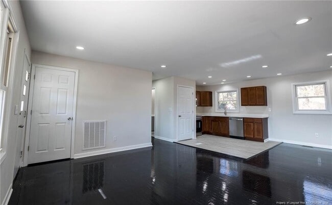 Building Photo - 226 Odell Rd