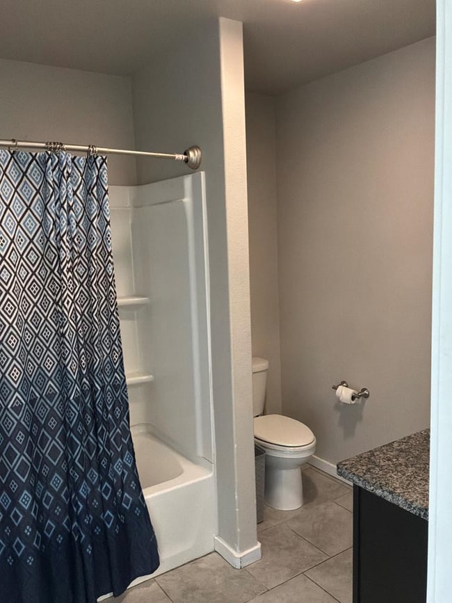 Building Photo - 1303 Terra Cotta St