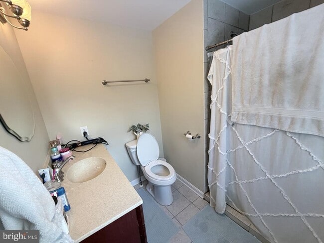 Building Photo - 5115 Irving St