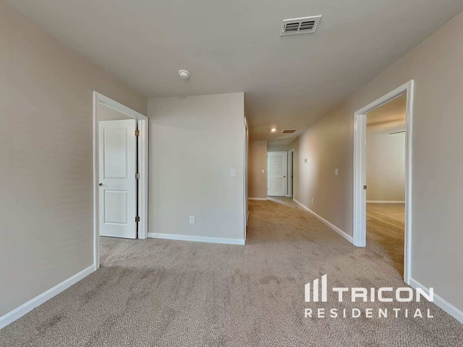 Building Photo - 357 Indian River Dr