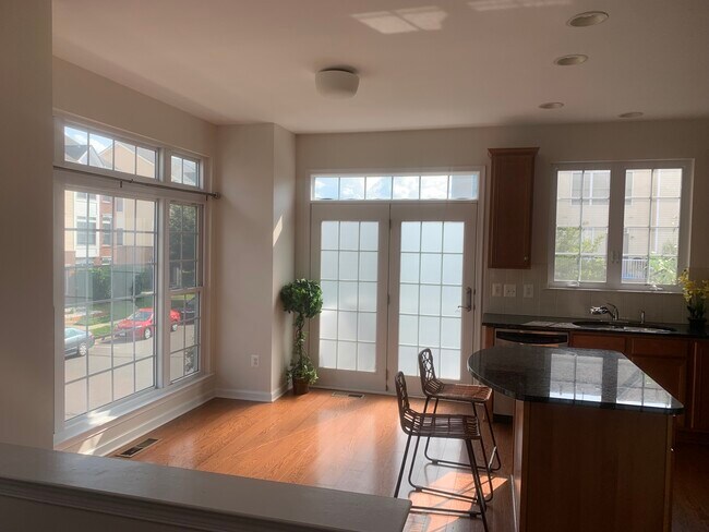 Building Photo - 25128 Neptune Terrace