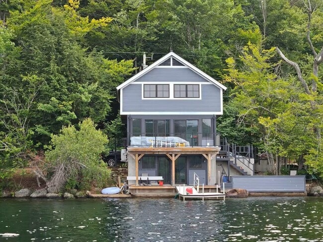 Primary Photo - 44 W Shore Rd