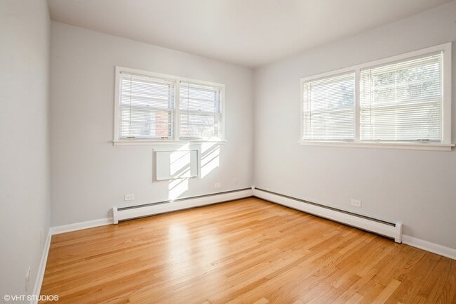 Building Photo - 1022 Arnold Ct