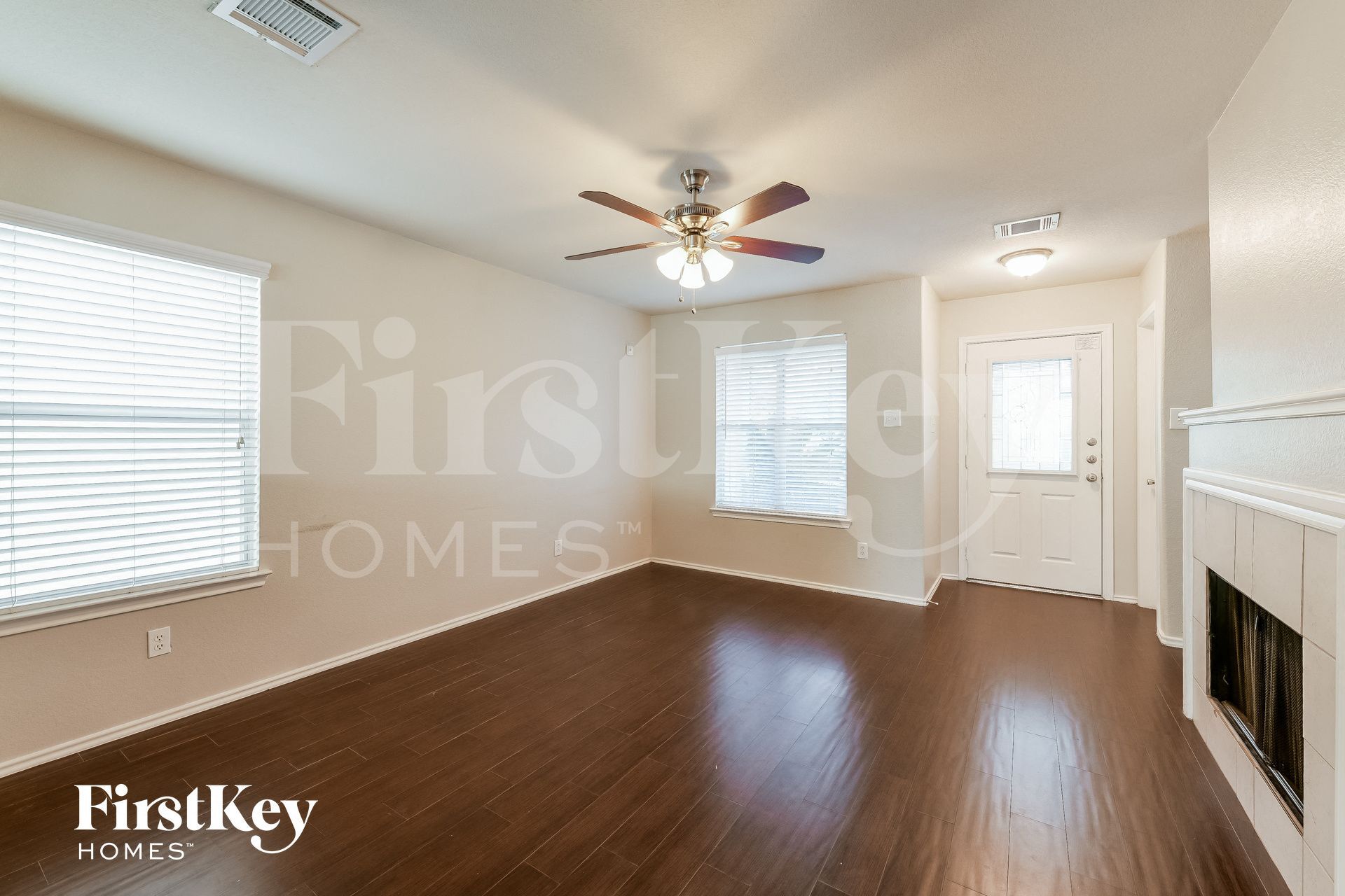 Building Photo - 29635 Evergreen Hills Dr