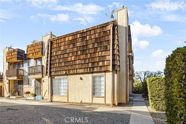 Building Photo - 13838 Vanowen St