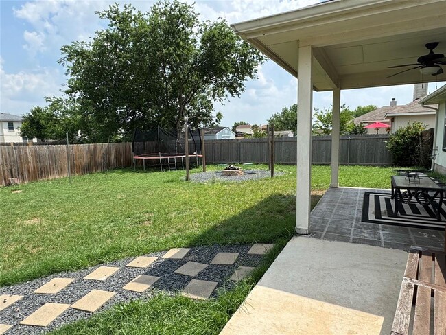 Building Photo - 108 N Pauley Dr