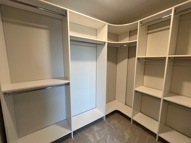 Building Photo - 2652 Century Pine Ln NE