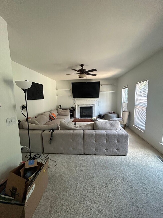 Building Photo - 108 Ivory Glen Ct